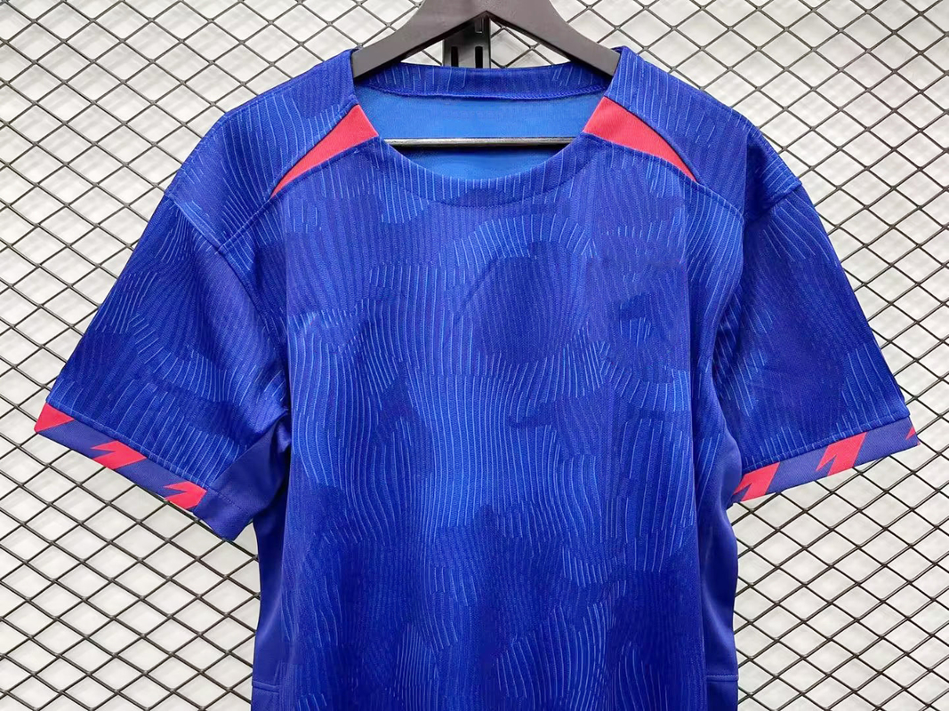 Uniforme di calcio per squadre personalizzate e traspiranti